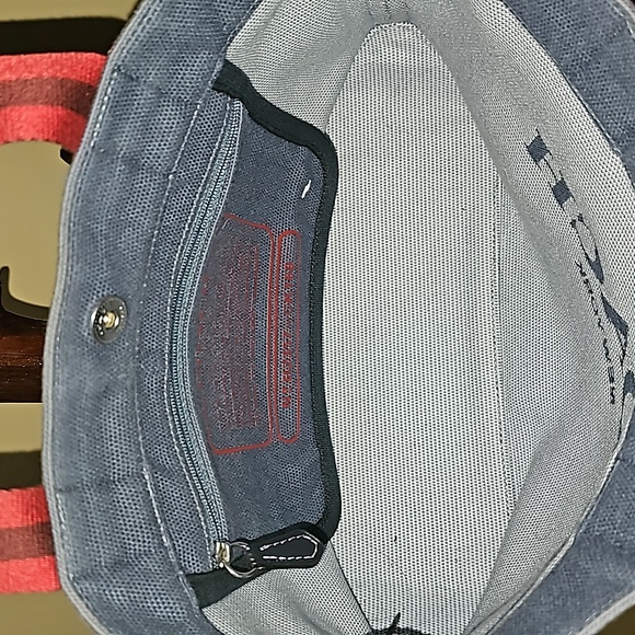 Coach Small Tote - Picture 9 of 12